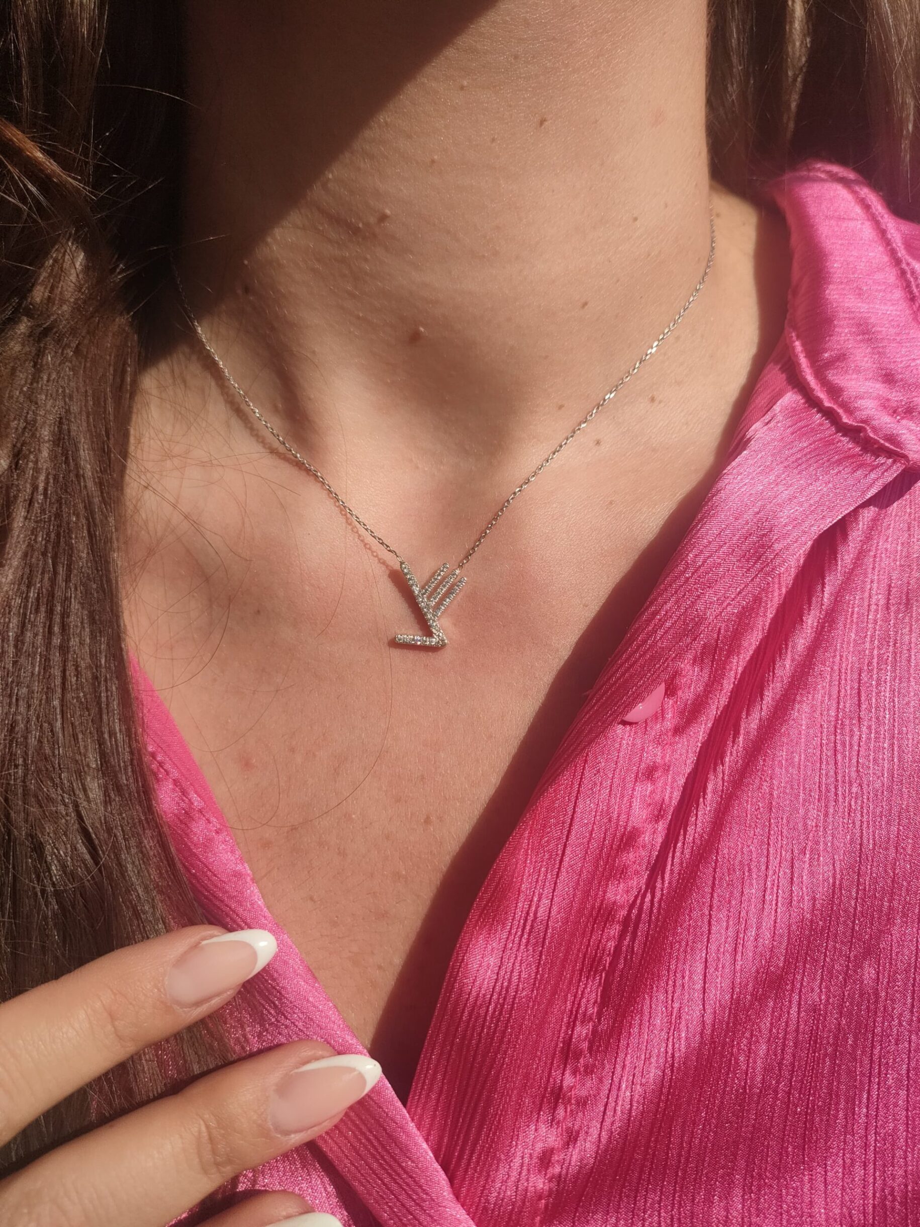 Collier avec pendentif Tsadé en Argent 925 serti d'Oxyde de Zirconium